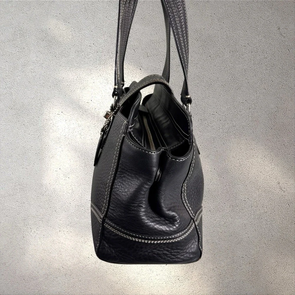 Coach Hampton Black Pebbled Leather Satchel Bag F13961 Turnlock